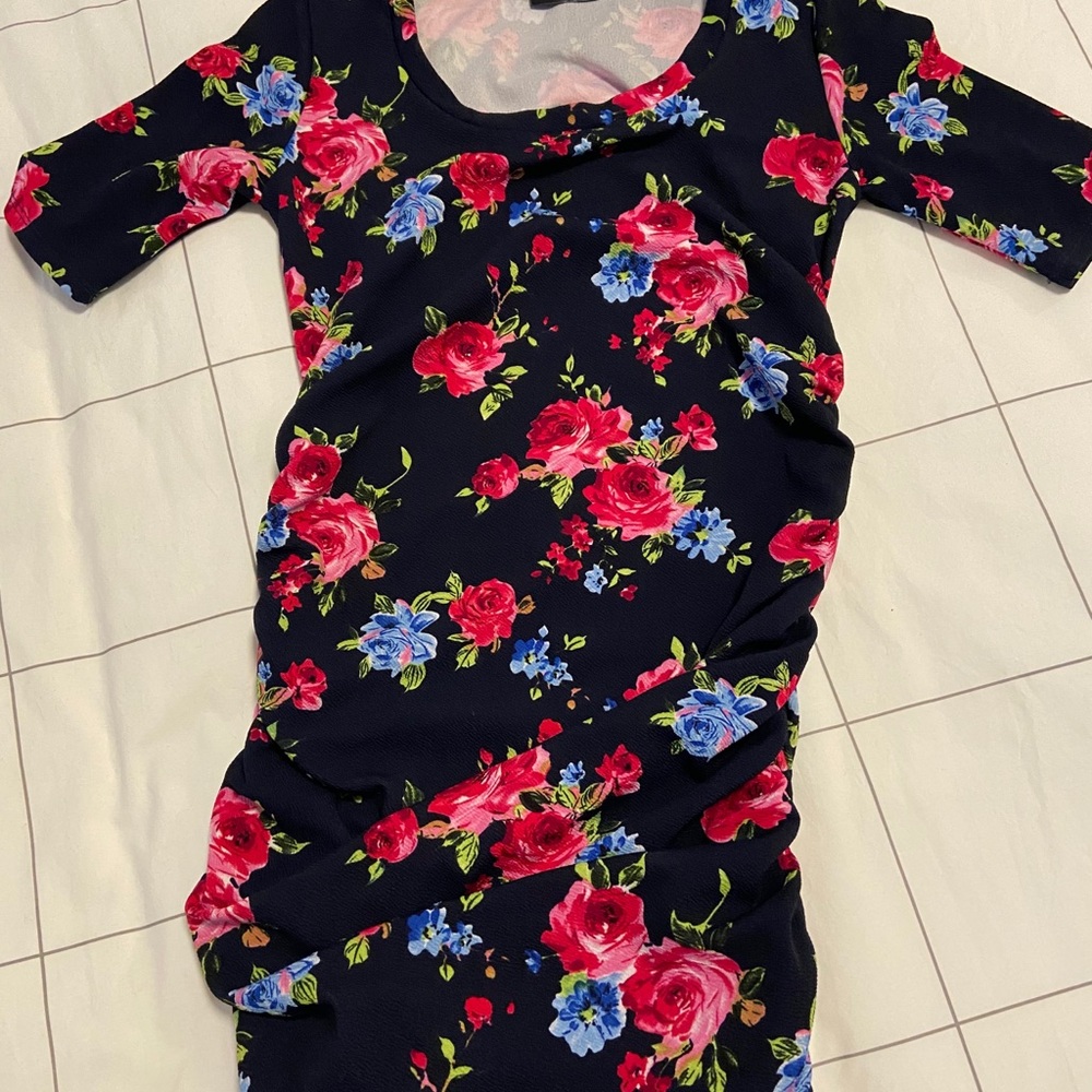 Mother Bee floral maternity dress